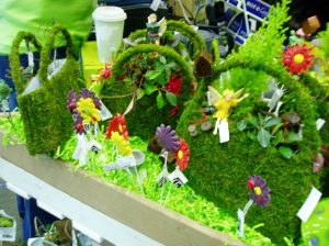 NWFGS - moss purse filled NWFGS - moss purse filled