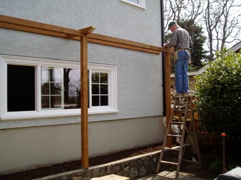 the short cross beams