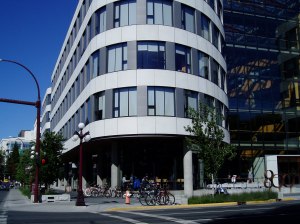 the Atrium rain gardens - nature assisting urban life the Atrium rain gardens - nature assisting urban life