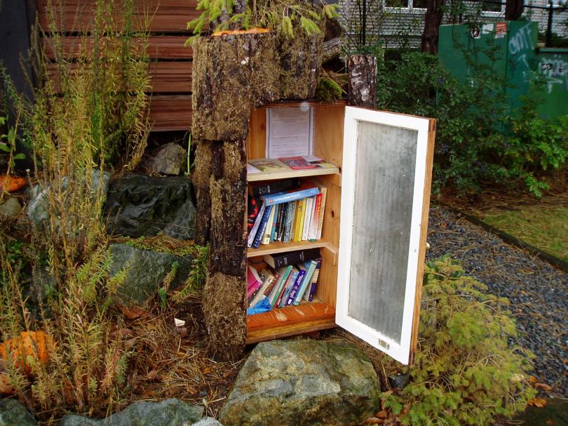 front yard book exchange, street library, book sharing, book exchange, public art, little free library, take a book, public art, Victoria, Vancouver Island, BC, Pacific Northwest