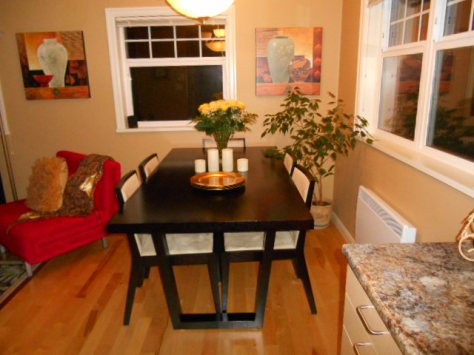 dining area Carriage House rental Mt. Tolmie Victoria