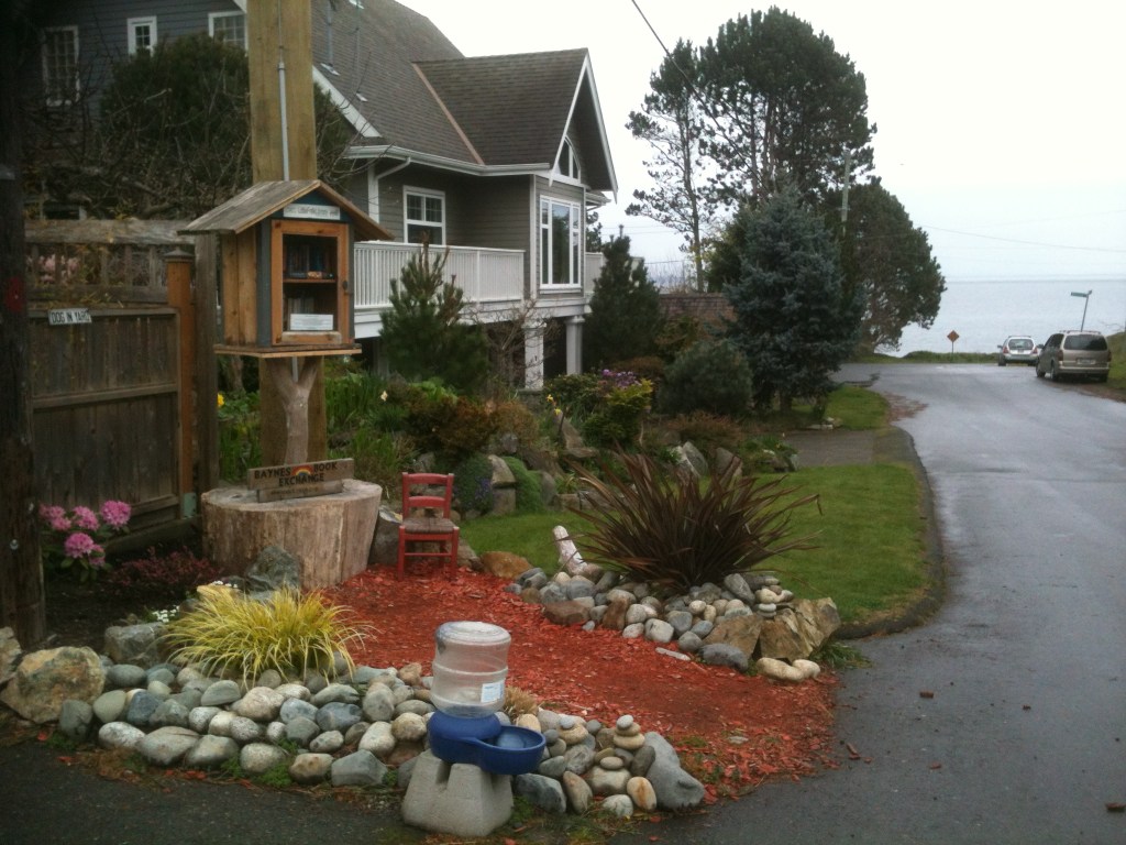 street library, book sharing, book exchange, public art, little library, take a book, public art, Victoria, Vancouver Island, BC, Pacific Northwest